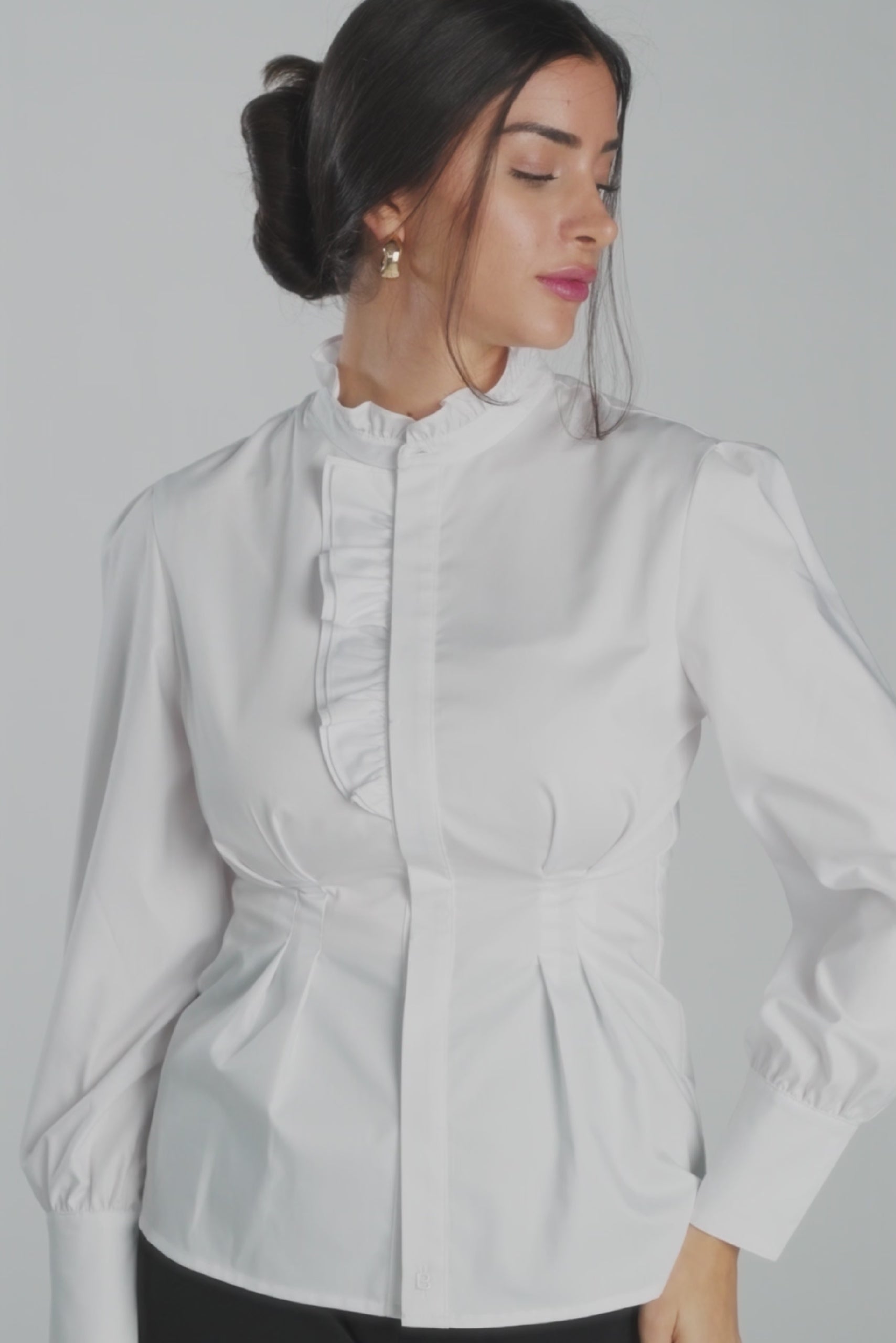 Fitted Blouse with Ruffles White